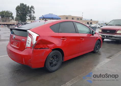 2013 Toyota Prius Three z USA, uszkodzony, nr VIN JTDKN3DU9D0341783
